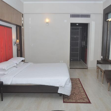 The Amayaa Varanasi Ngoại thất bức ảnh